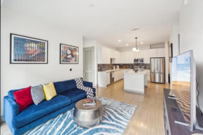Lux 2x2 in Midtown ATL with parking